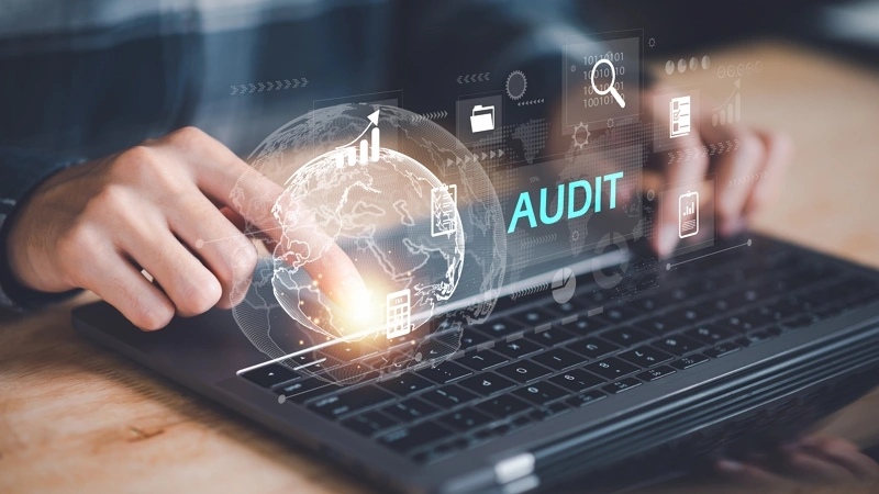 Auditgespräch mit Checkliste